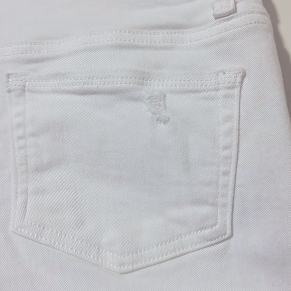 Rock & Republic White Denim Jeans - Picture 5 of 7